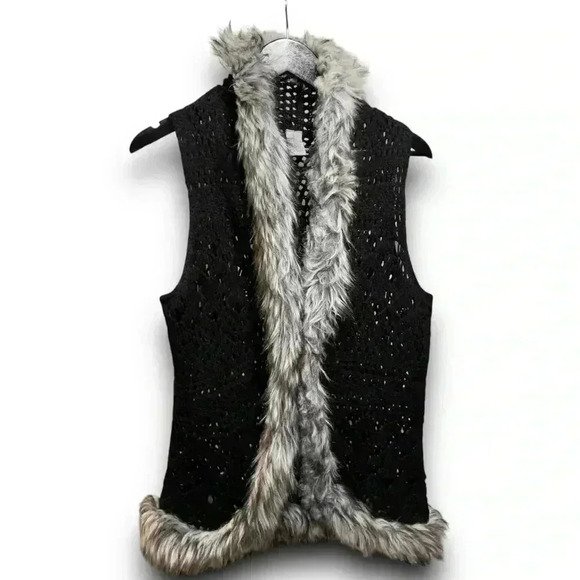 Black Faux Fur Chunky Knit Sleeveless Cardigan Long Duster Y2K‎ Hook Eye Closure - Picture 1 of 9